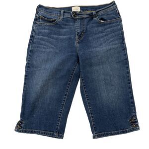 🔥🔥Levi's Skimmer Capri women's jeans, size 8, dark wash blue, button cuff🔥🔥